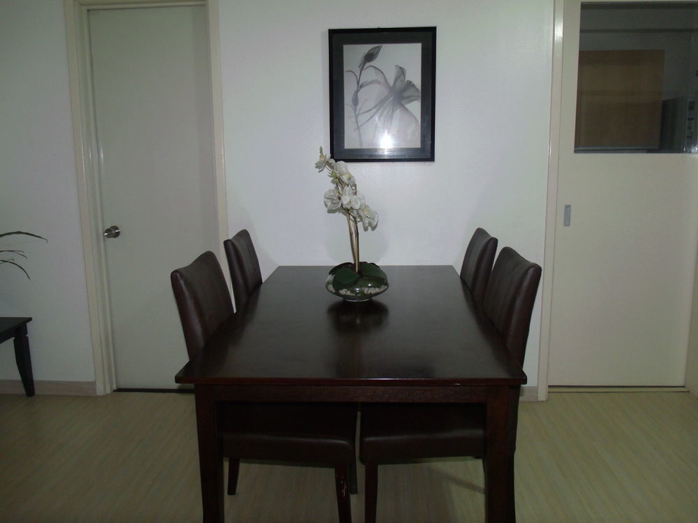 South Of Market Private Residences Taguig Buitenkant foto