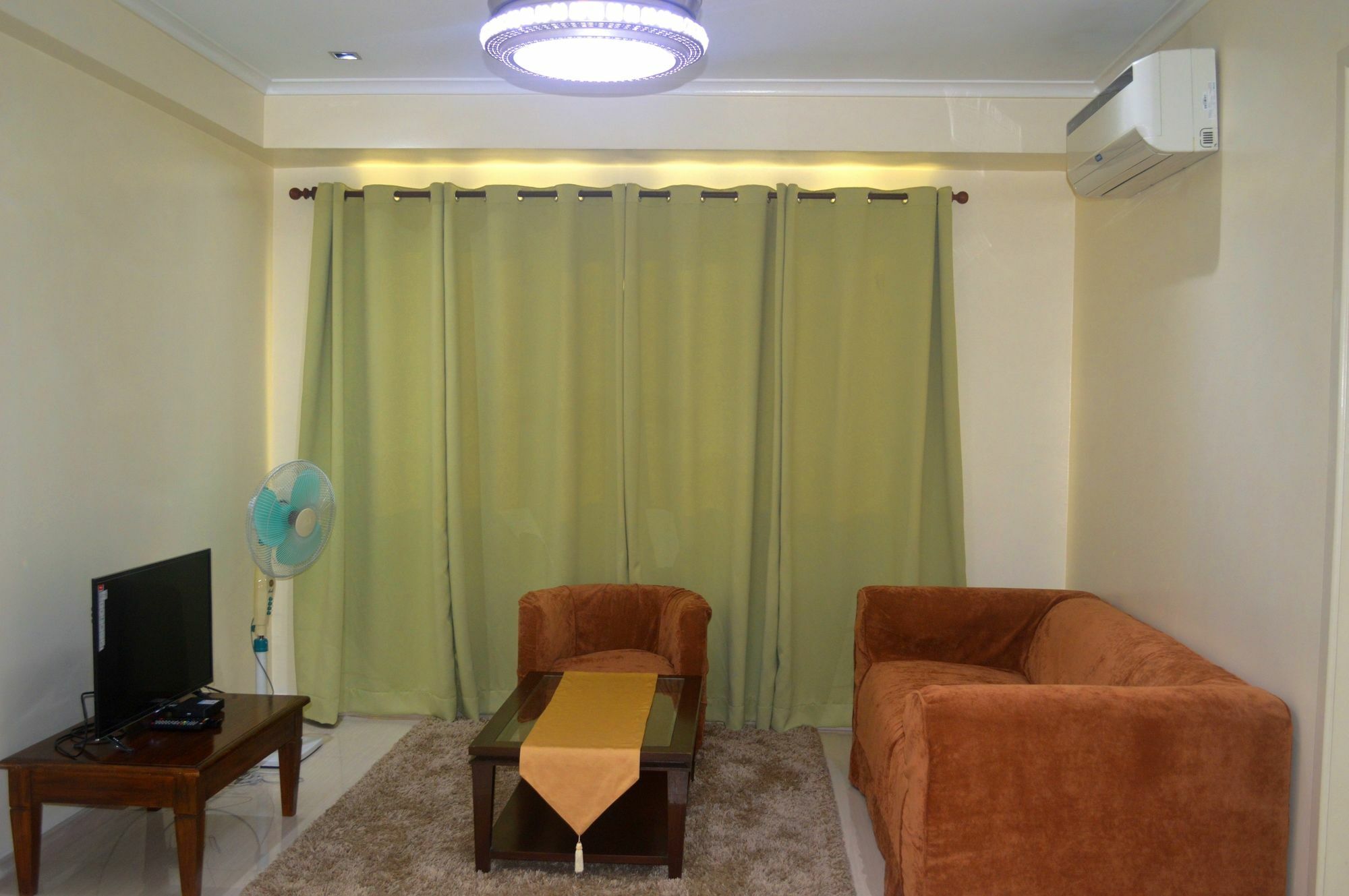 South Of Market Private Residences Taguig Buitenkant foto